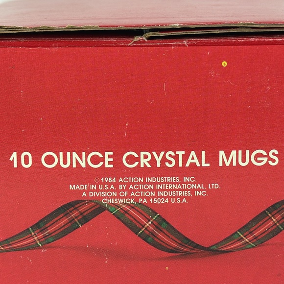 (4) Vtg 1984 Glass Christmas Tree 10oz Glass Crystal Coffee Tea Mugs Set w Box - Picture 2 of 7